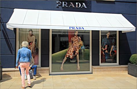 prada roermond online|prada fabrikverkauf roermond.